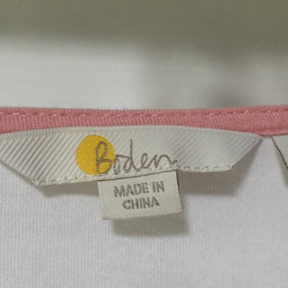 Boden long sleeve t-shirt with striped cuffs  Size M - Picture 5 of 7